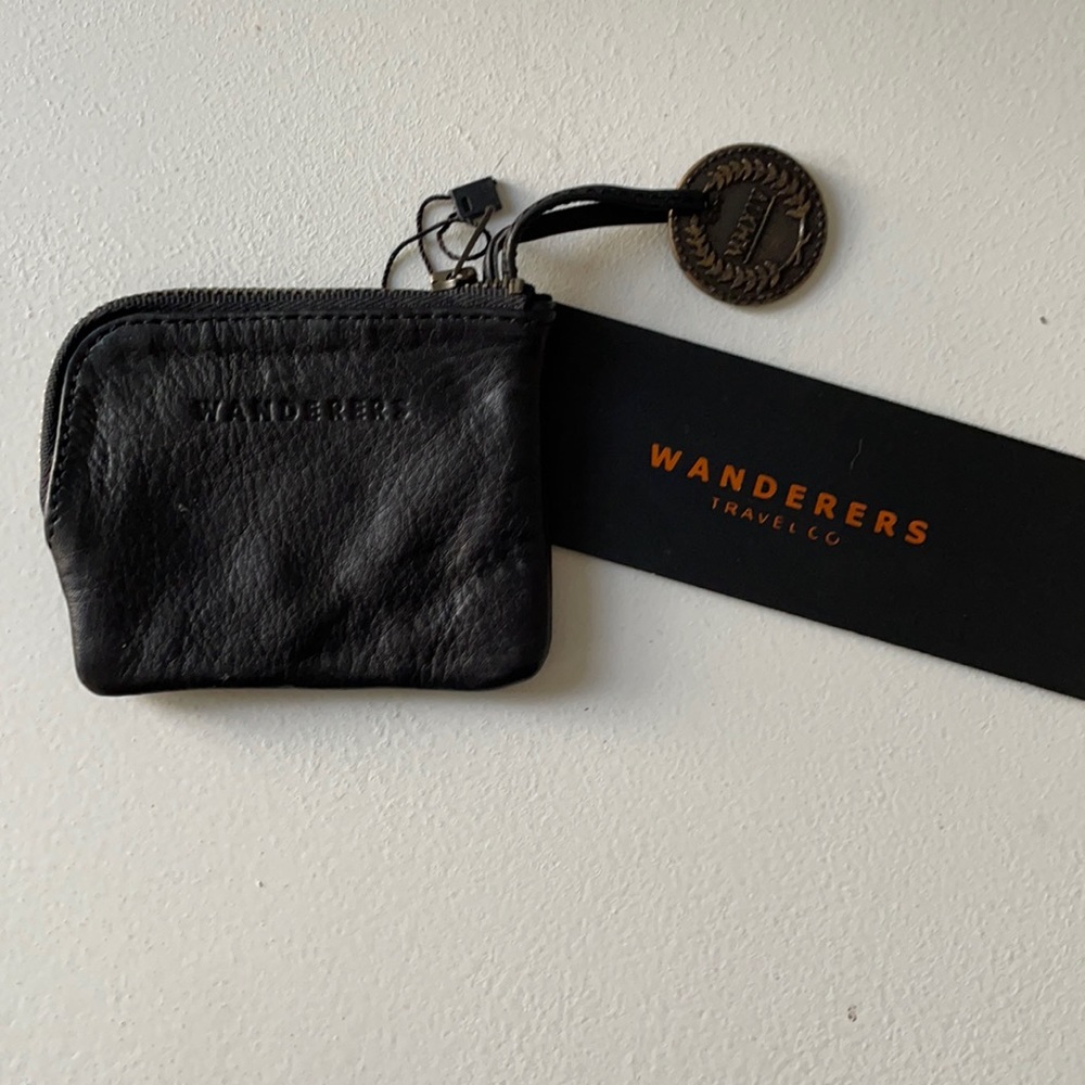 Wanderers Travel Co Barcelona black coin pouch